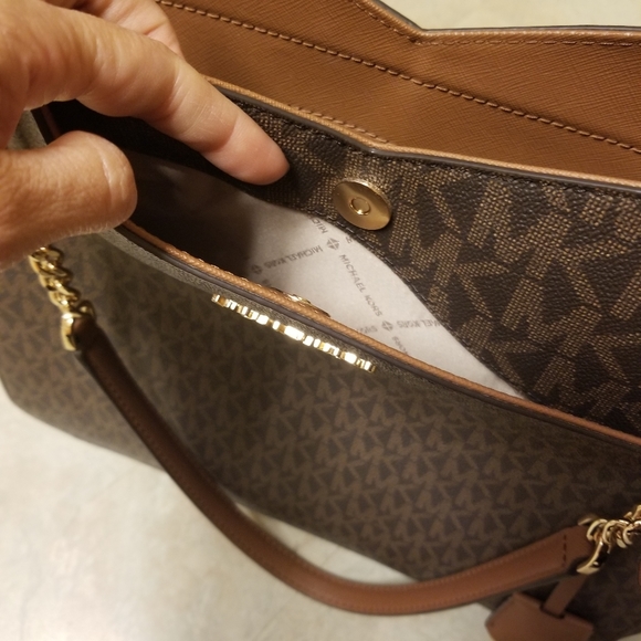 NWT MK large x chain purse and wallet set - Picture 8 of 15